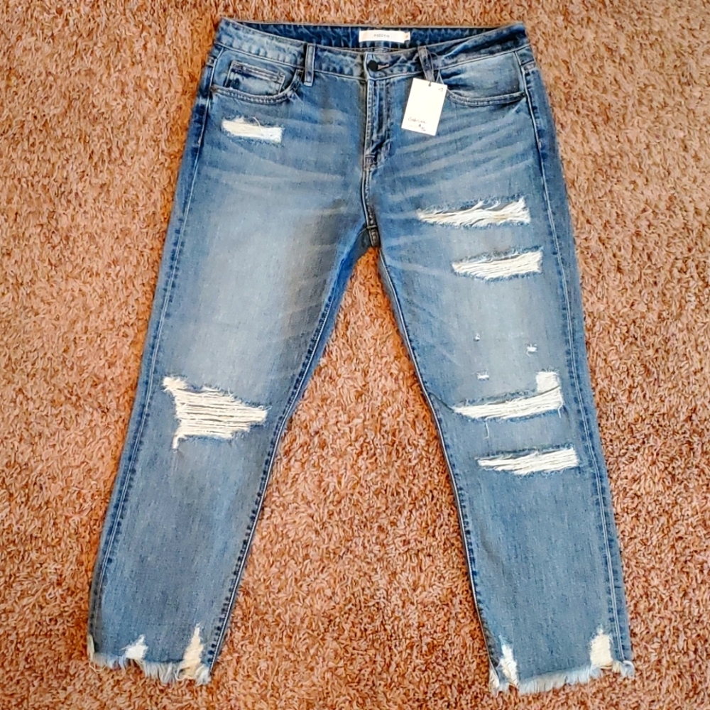 NWT Hidden Bailey Boyfriend Jeans